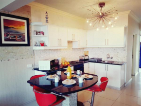 Dumela Margate Flat No 11